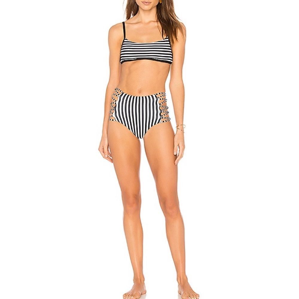 NWT L*SPACE Gemma Bikini Top in Domino Stripe - Picture 3 of 5